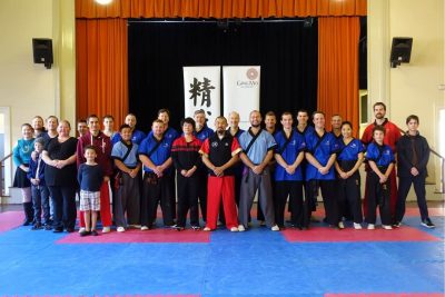 澳洲佩斯实用拳法分支练拳合影